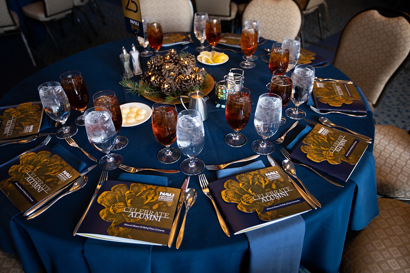 Alumni Awards banquet table