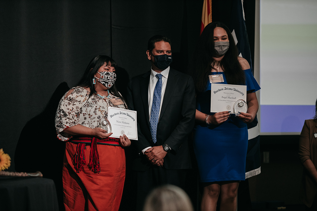 President Cruz Rivera and 2021 President's Prize winners