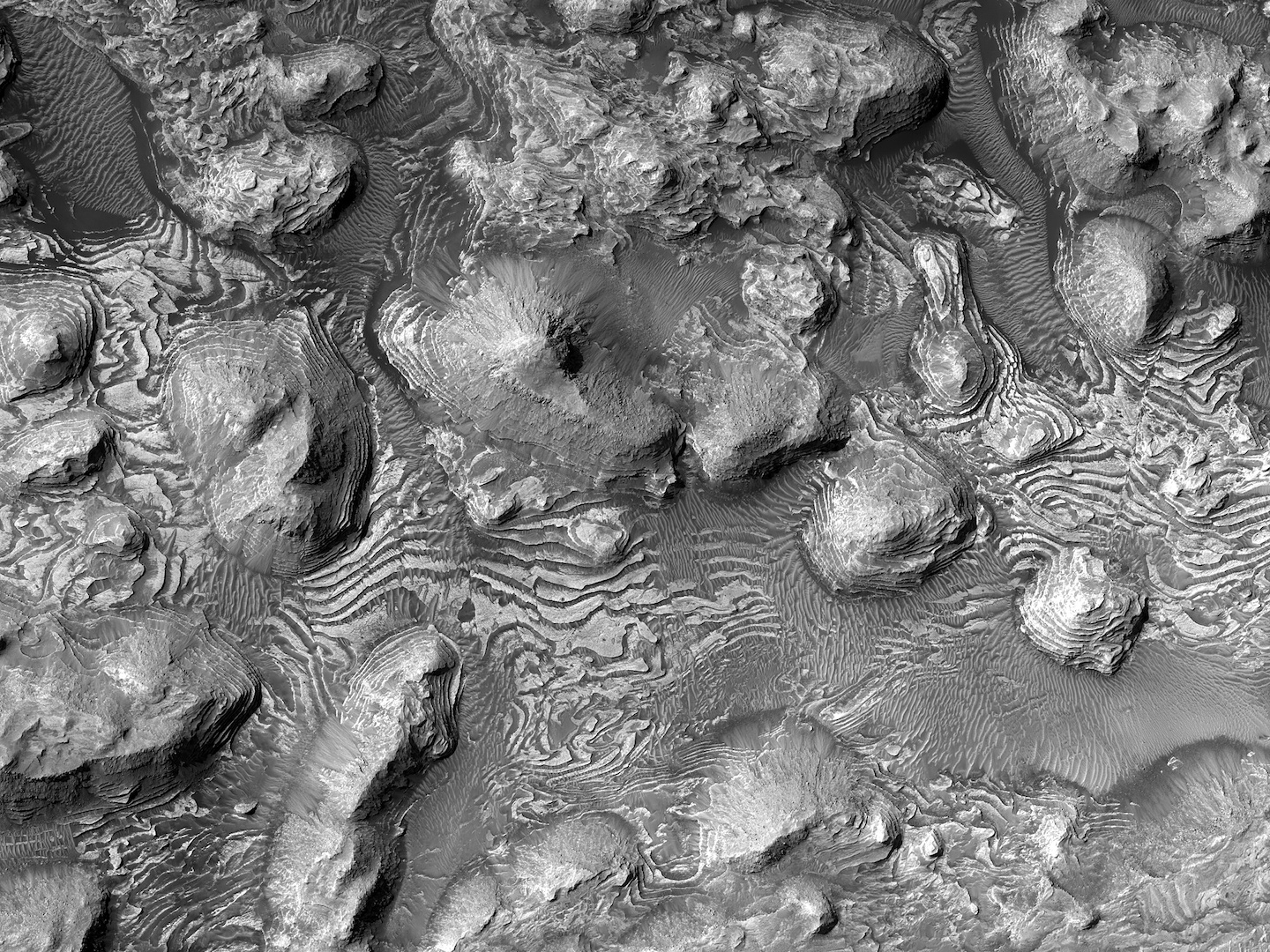 Photo of Arabia Terra courtesy of NASA/JPL/UArizona