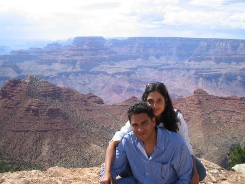 Rima Brusi and José Luis Cruz Rivera at the Grand Canyon, 2004