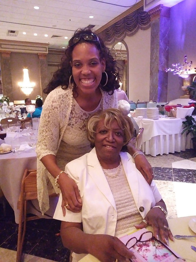 Diamond with her mother, Gwendolyn Bracey