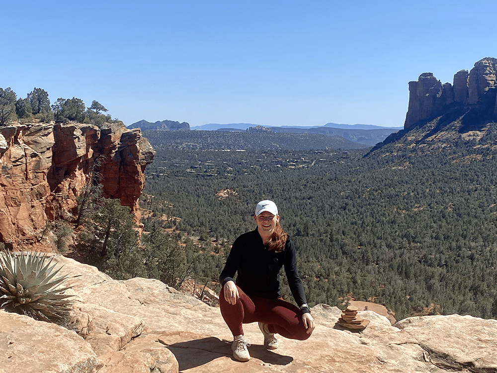 JOzie Ashleson hiking in the red rocks of Sedona